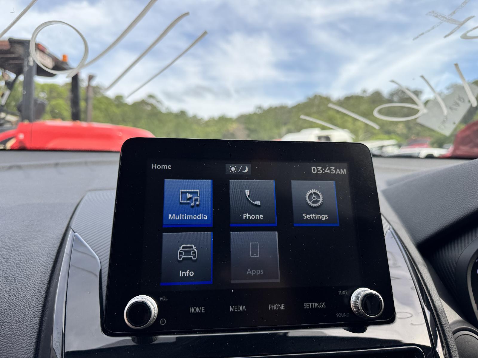 View MITSUBISHI ECLIPSE CROSS 2023 5 Door Station Wagon Breaking