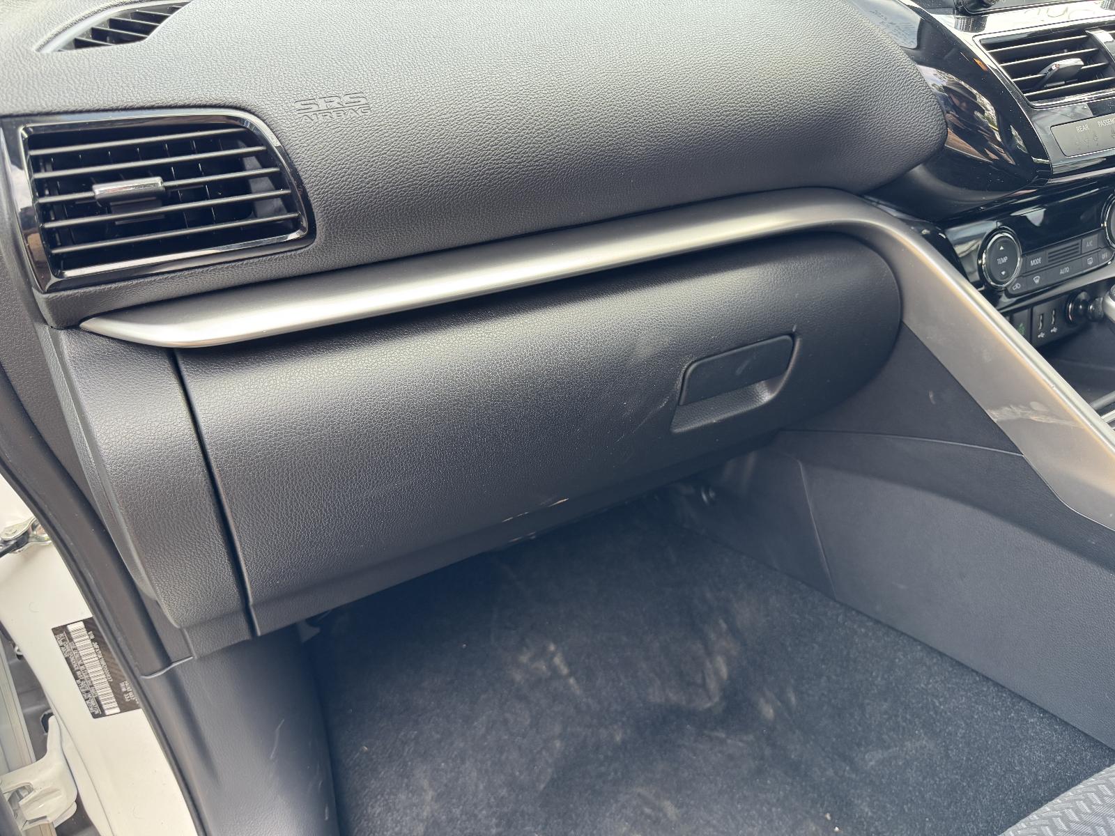 View MITSUBISHI ECLIPSE CROSS 2023 5 Door Station Wagon Breaking