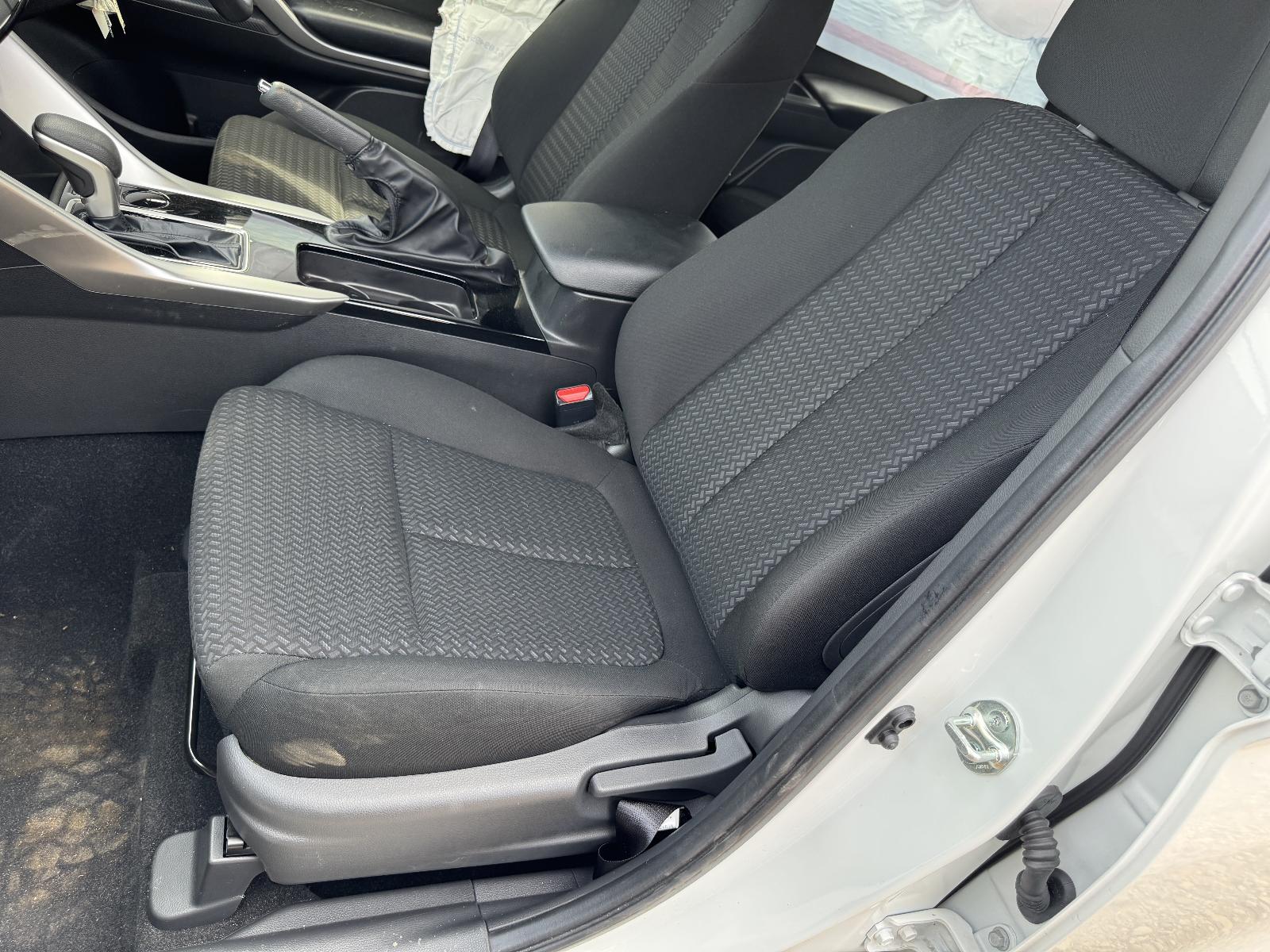 View MITSUBISHI ECLIPSE CROSS 2023 5 Door Station Wagon Breaking
