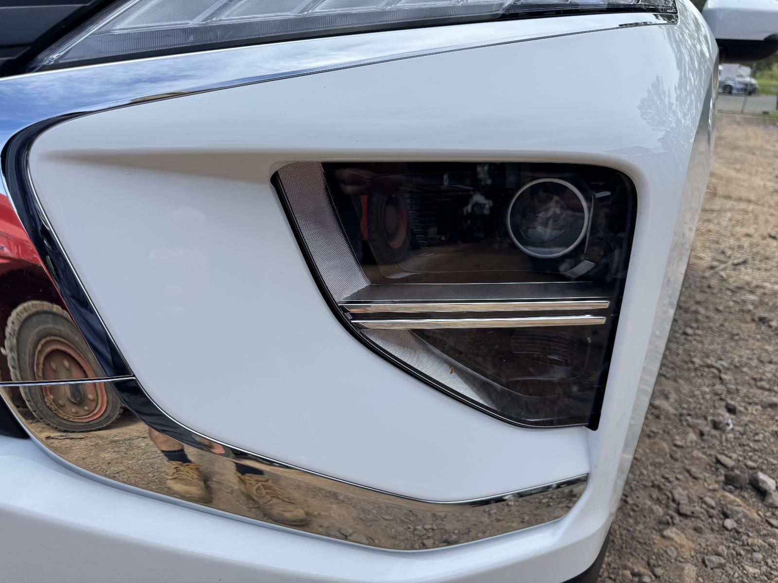 View MITSUBISHI ECLIPSE CROSS 2023 5 Door Station Wagon Breaking