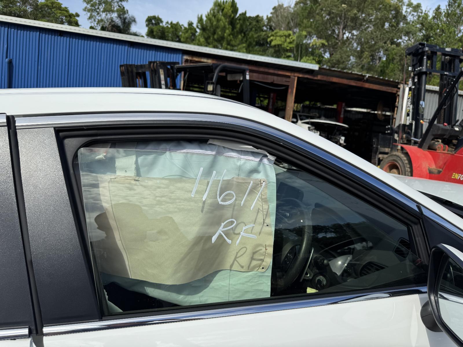 View MITSUBISHI ECLIPSE CROSS 2023 5 Door Station Wagon Breaking