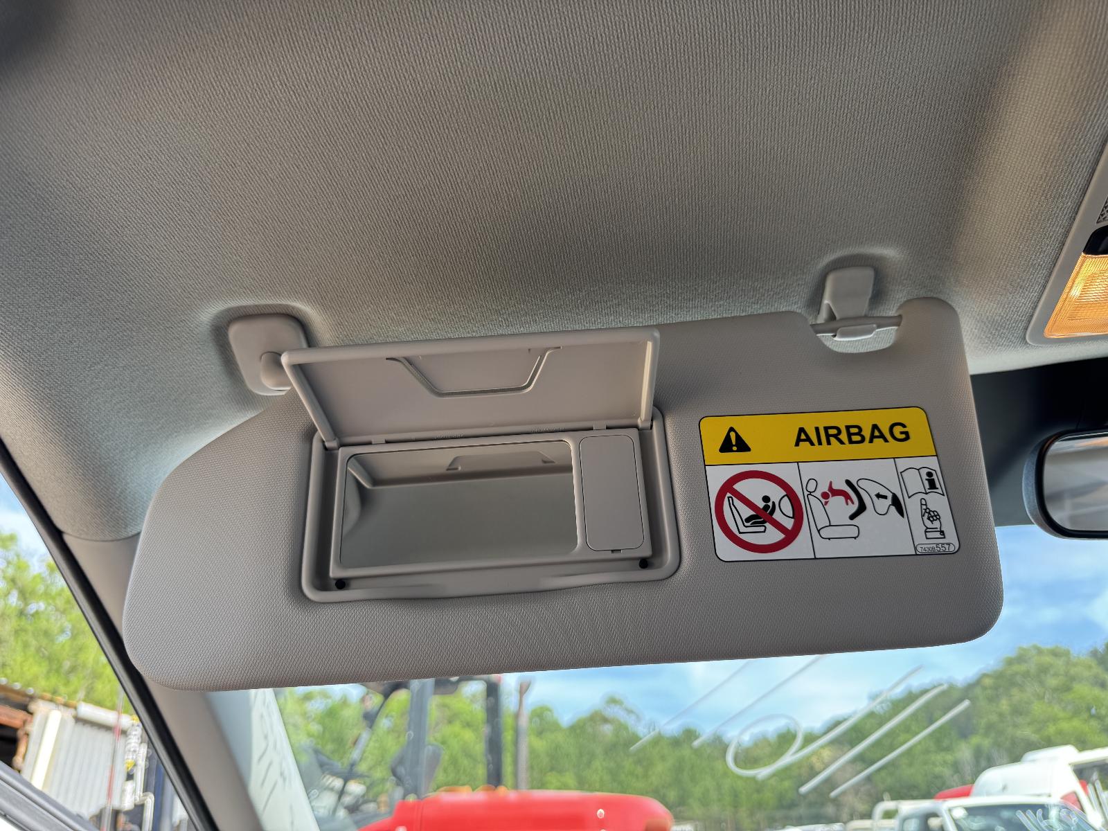 View MITSUBISHI ECLIPSE CROSS 2023 5 Door Station Wagon Breaking