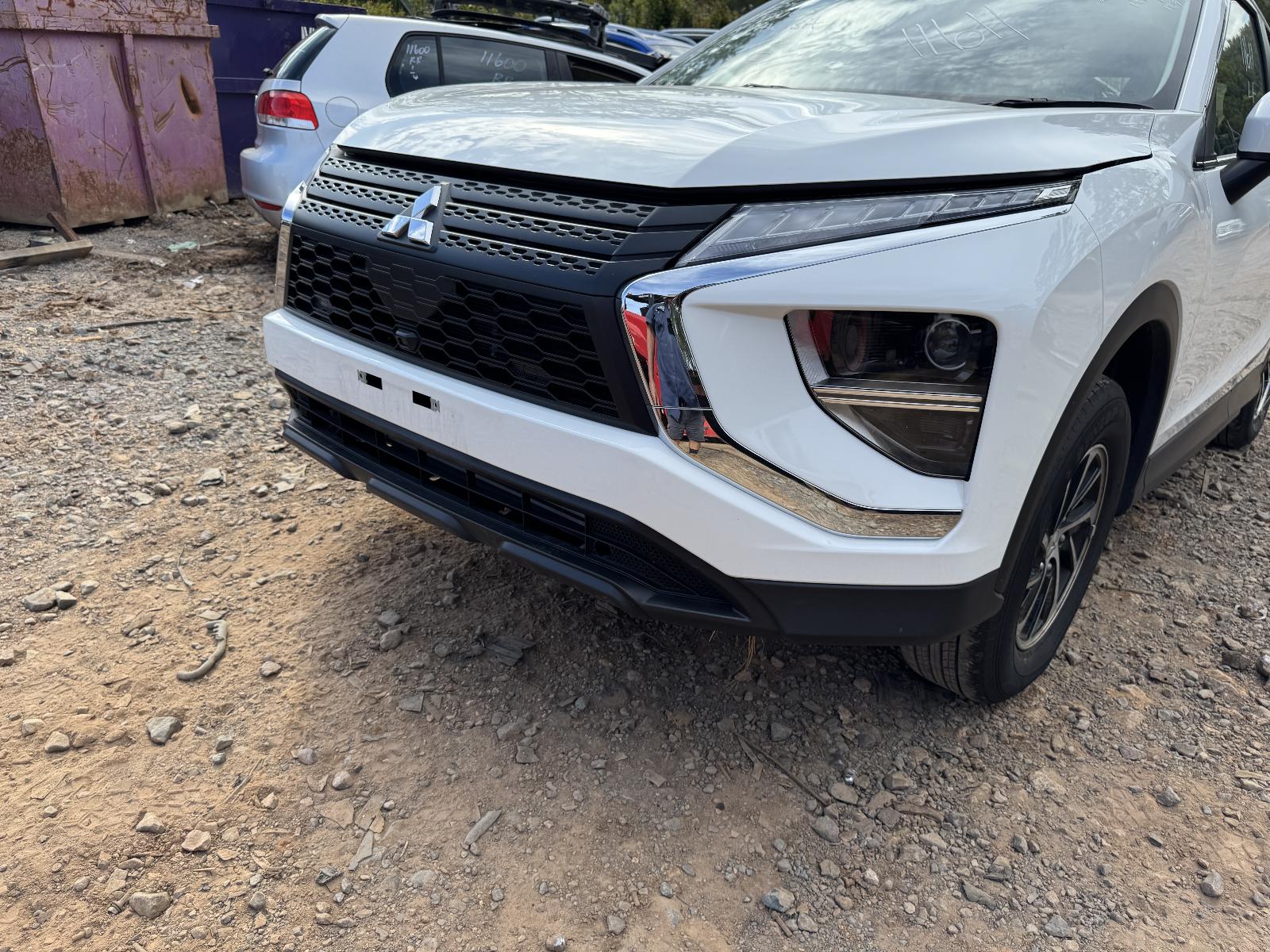 View MITSUBISHI ECLIPSE CROSS 2023 5 Door Station Wagon Breaking