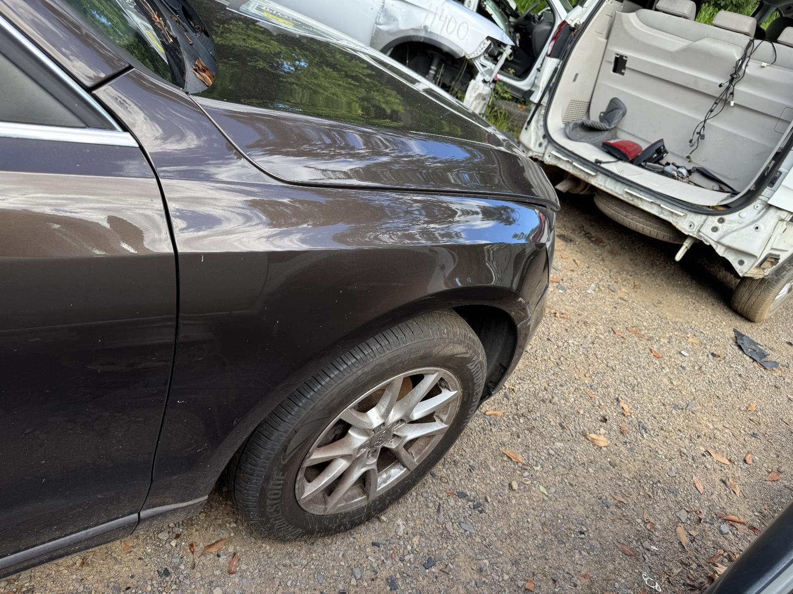 View AUDI Q5 2011 5 Door Station Wagon Breaking