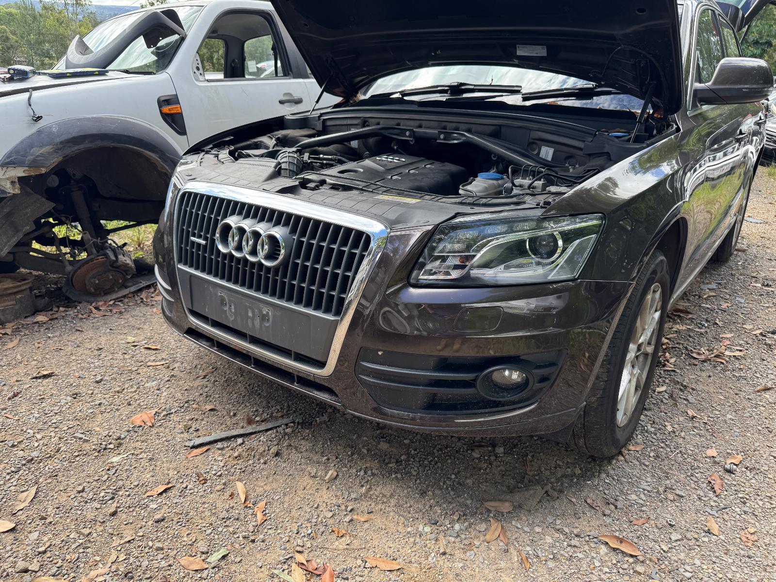 View AUDI Q5 2011 5 Door Station Wagon Breaking