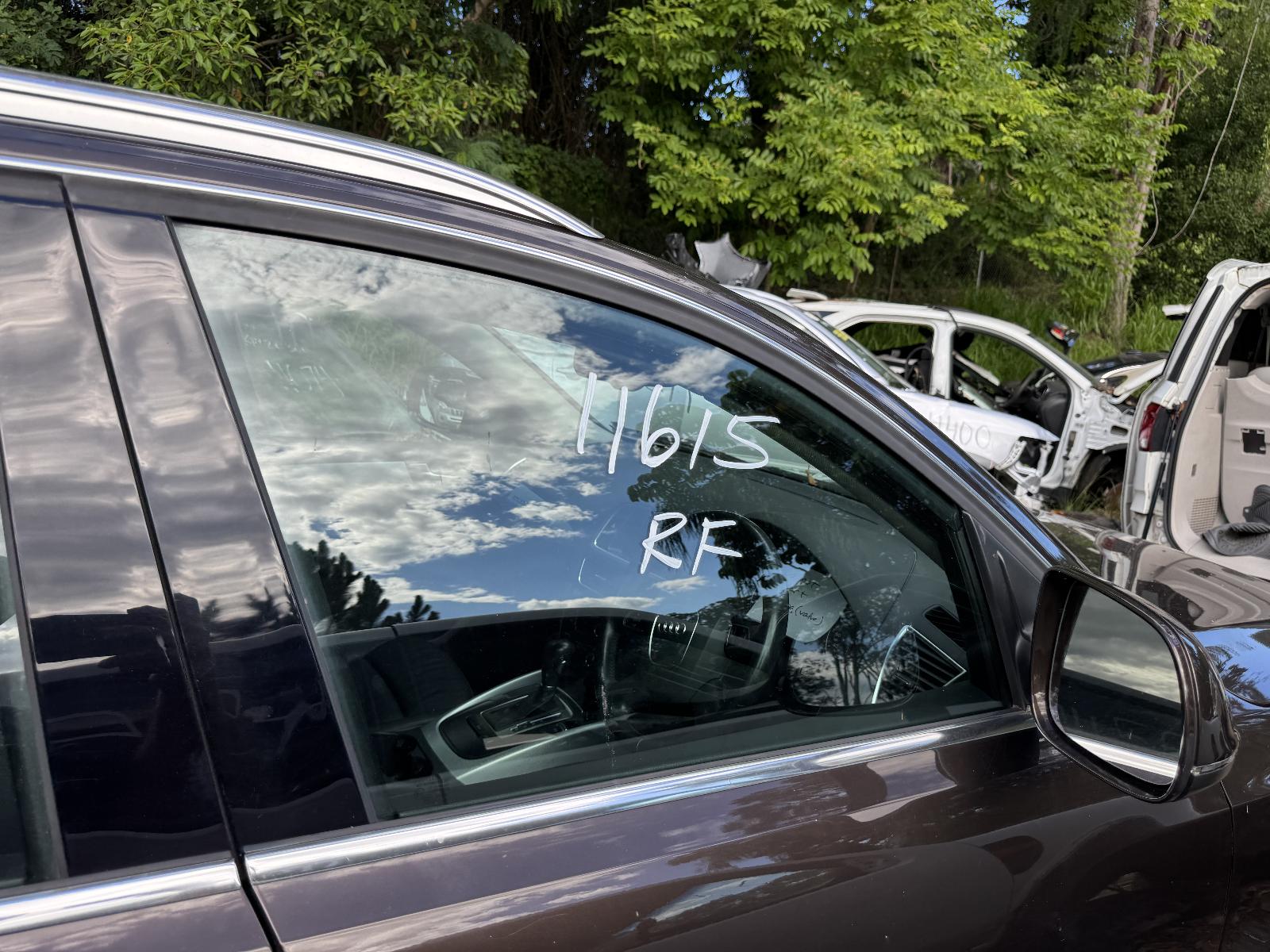 View AUDI Q5 2011 5 Door Station Wagon Breaking