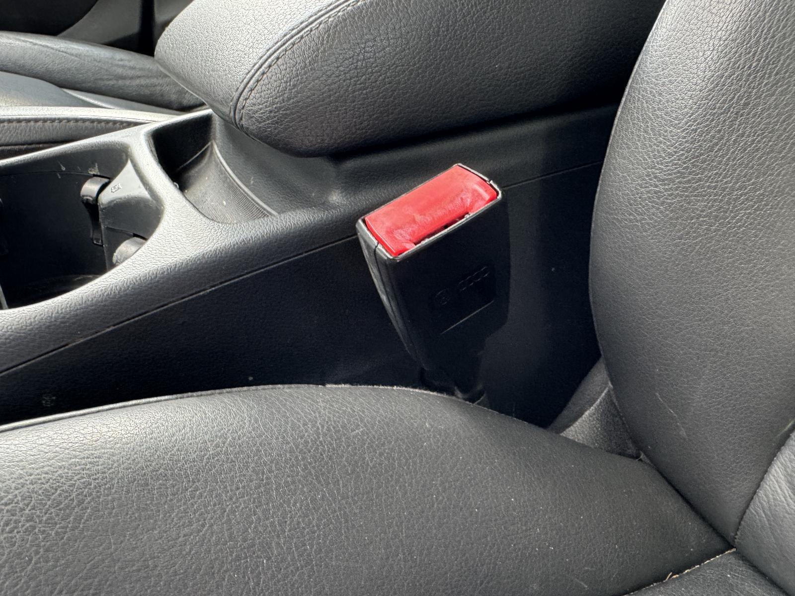 View AUDI Q5 2011 5 Door Station Wagon Breaking