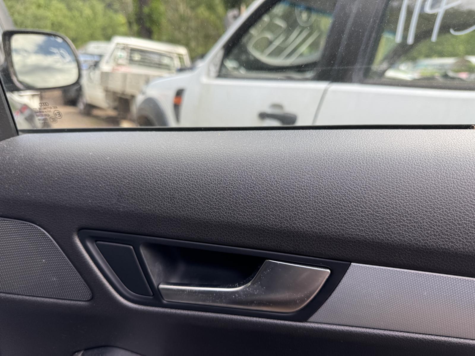 View AUDI Q5 2011 5 Door Station Wagon Breaking