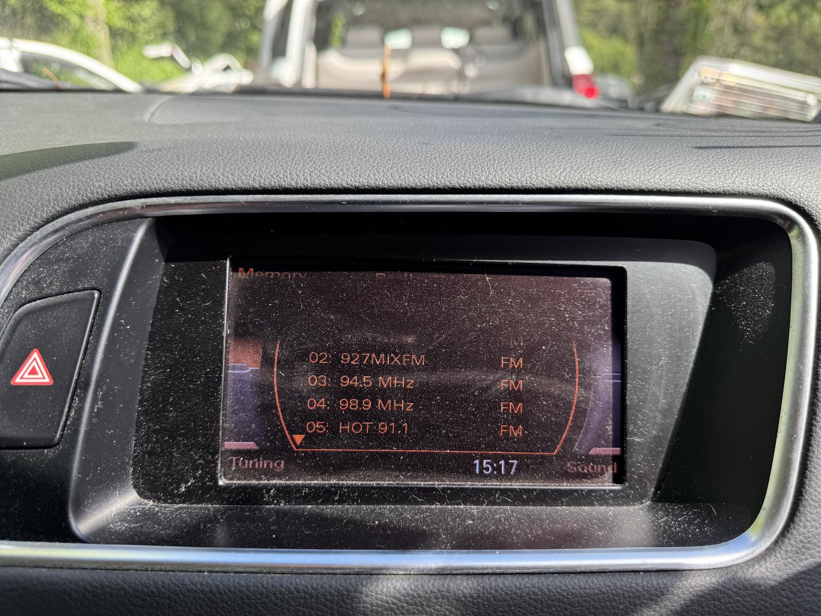 View AUDI Q5 2011 5 Door Station Wagon Breaking