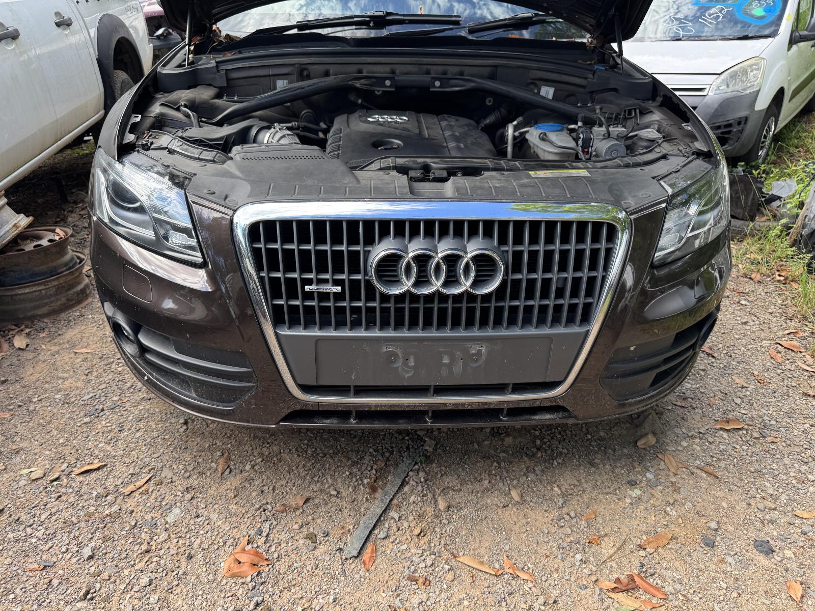 View AUDI Q5 2011 5 Door Station Wagon Breaking