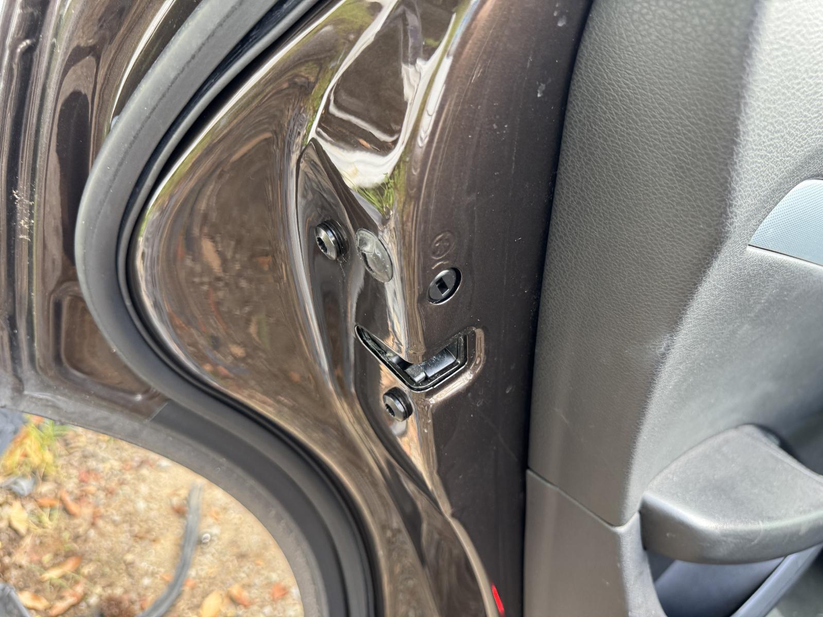 View AUDI Q5 2011 5 Door Station Wagon Breaking