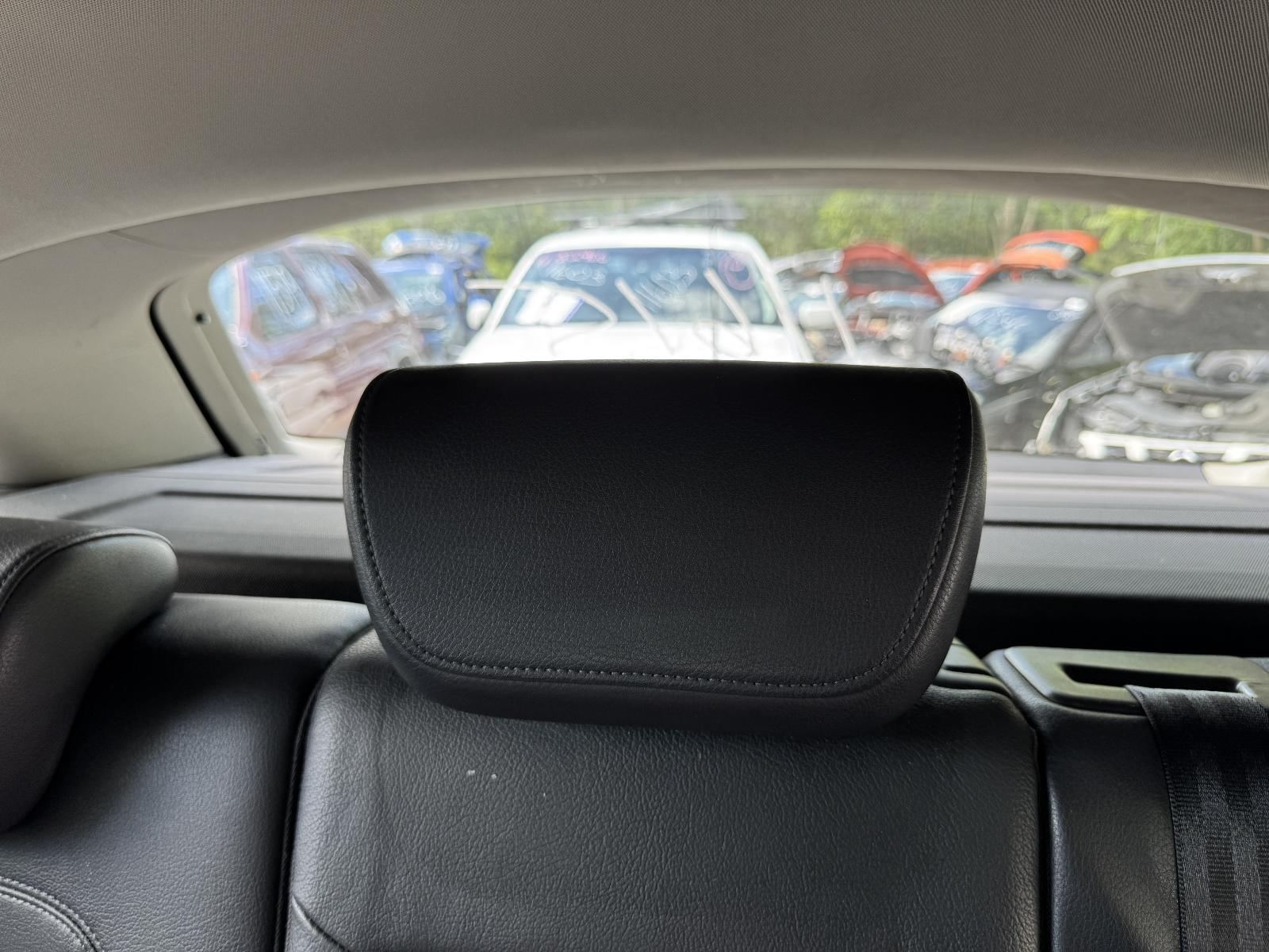 View AUDI Q5 2011 5 Door Station Wagon Breaking