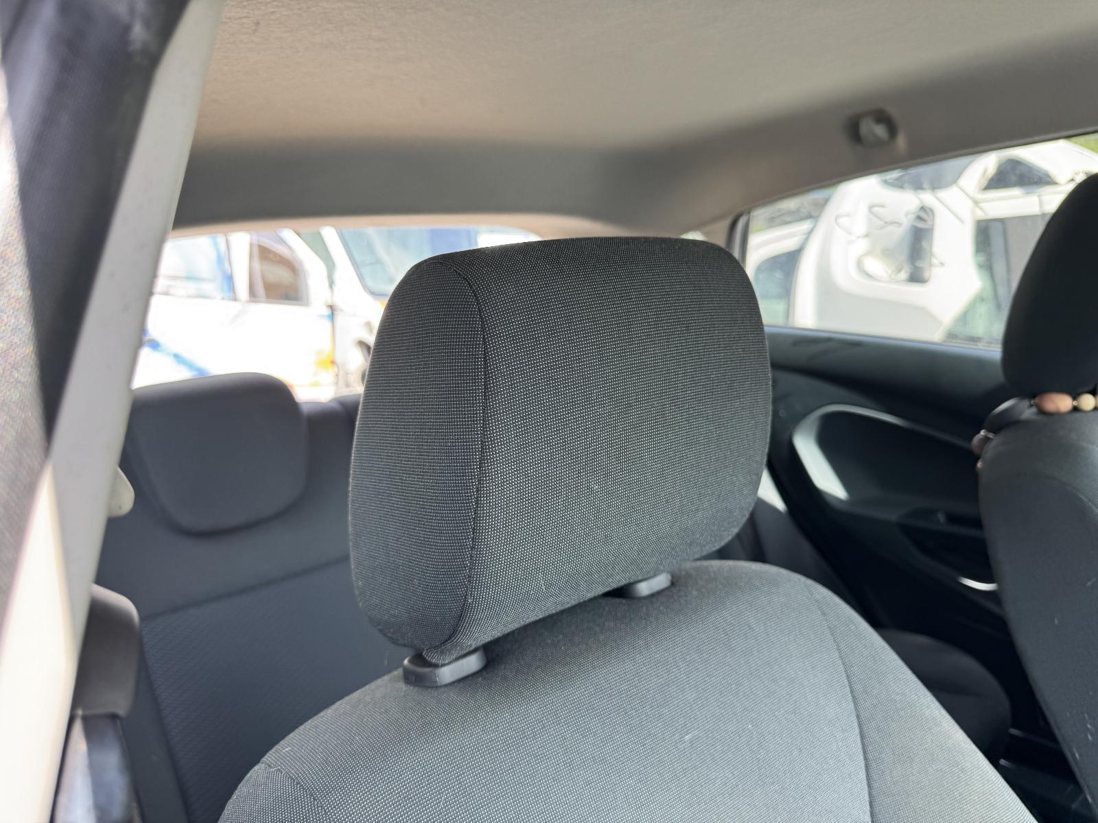 View FORD FIESTA 2011 5 Door Hatchback Breaking