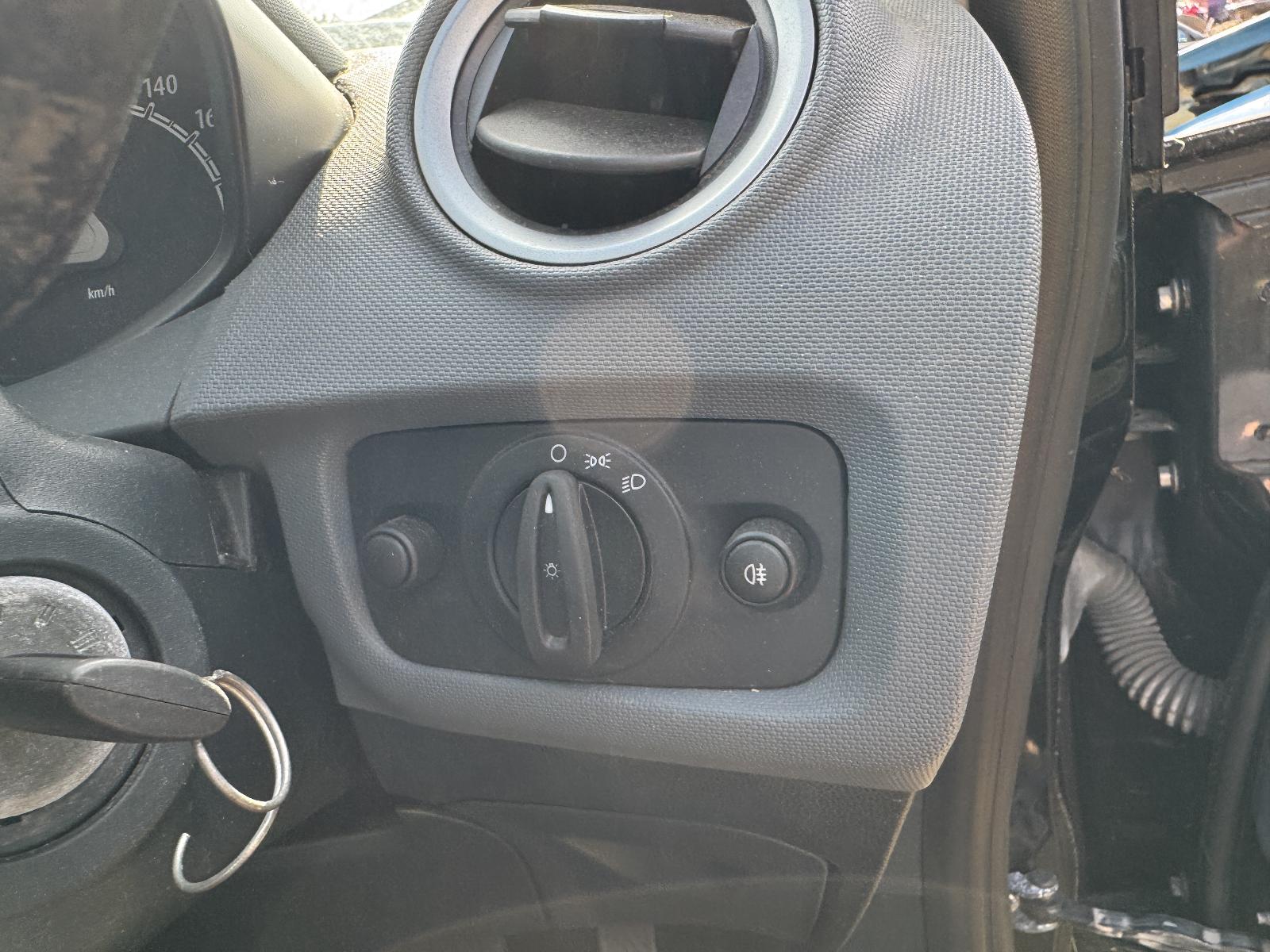 View FORD FIESTA 2011 5 Door Hatchback Breaking