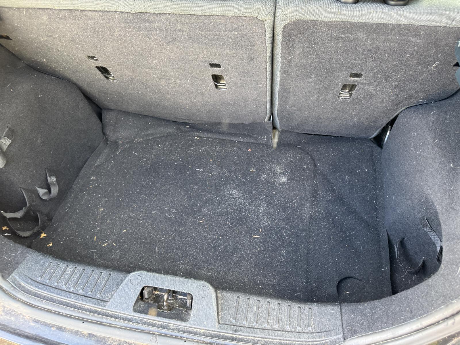 View FORD FIESTA 2011 5 Door Hatchback Breaking