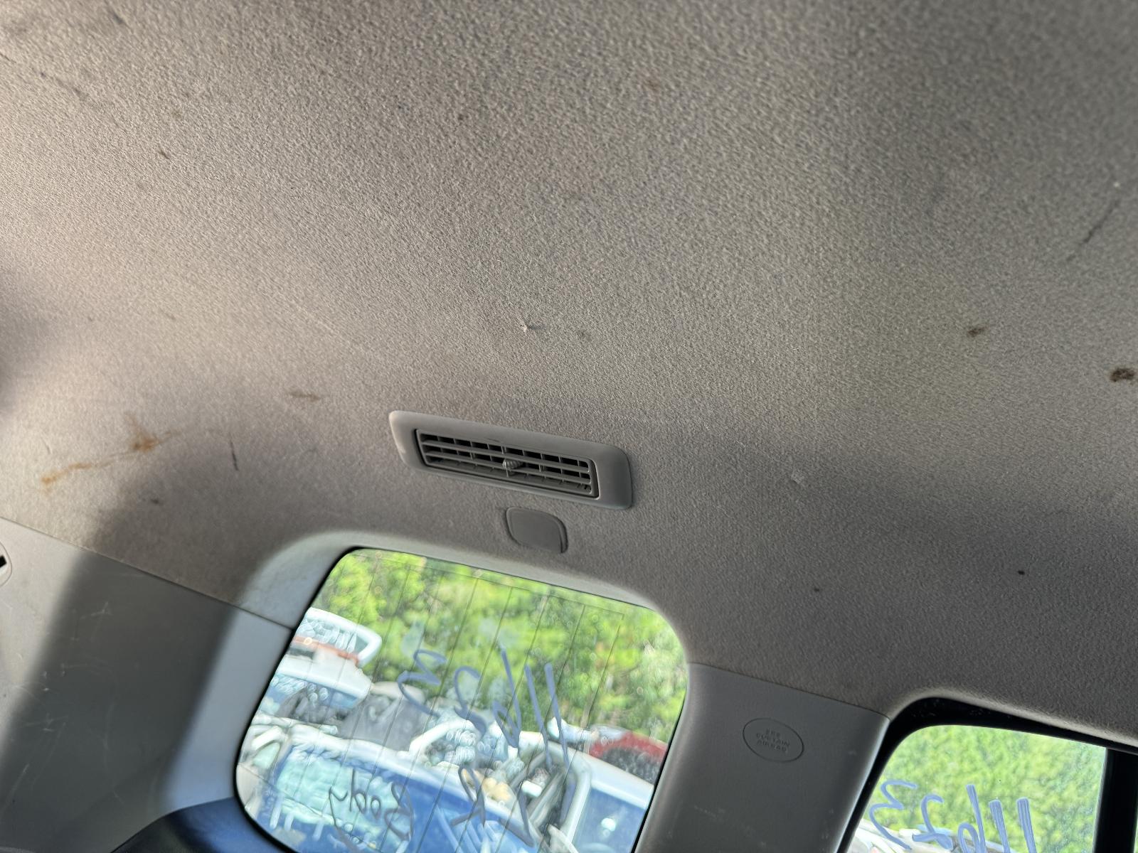 View TOYOTA KLUGER 2007 4 Door Station Wagon Breaking