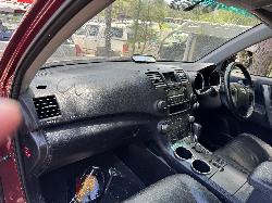 View TOYOTA KLUGER 2007 4 Door Station Wagon Breaking