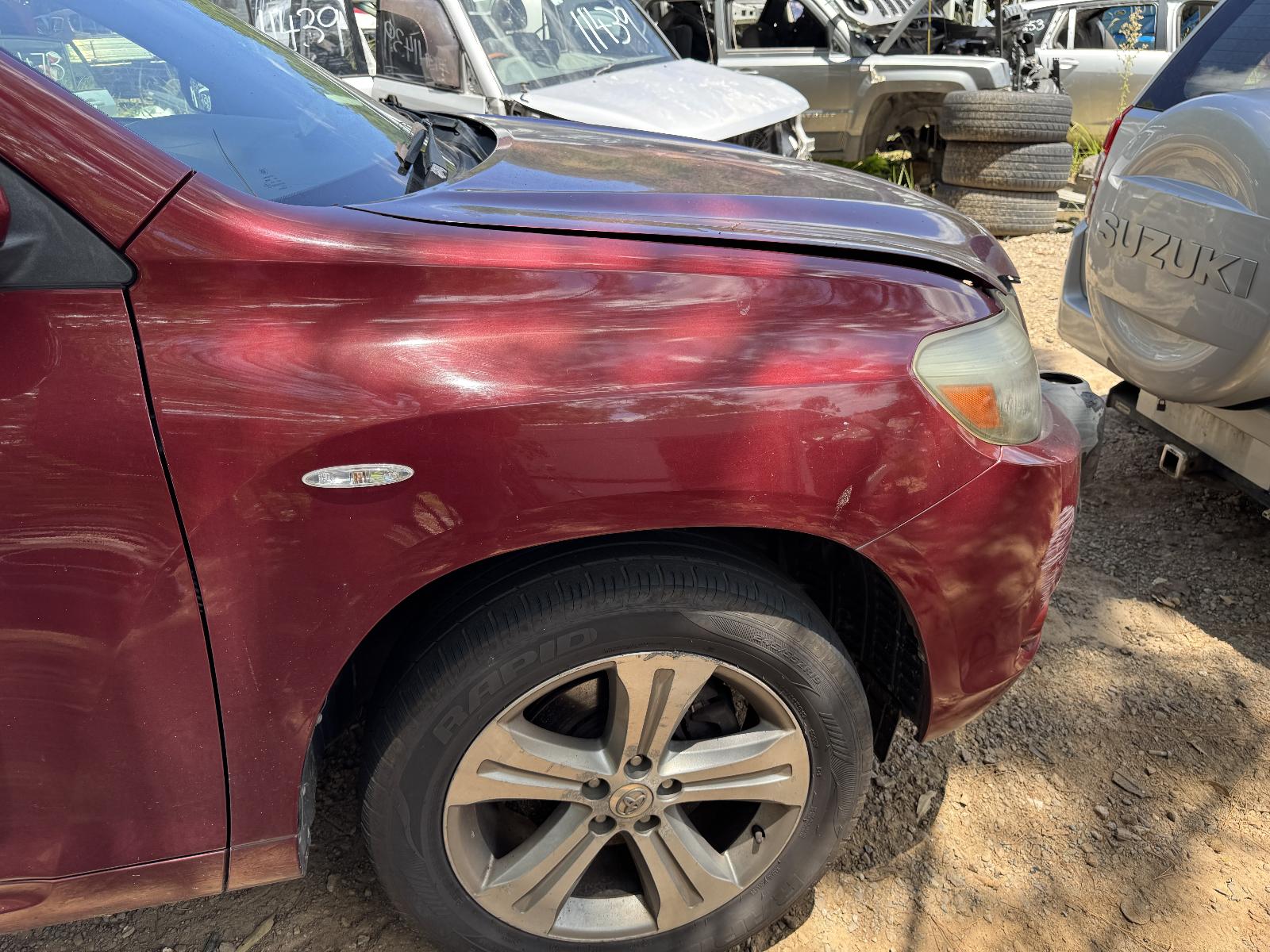 View TOYOTA KLUGER 2007 4 Door Station Wagon Breaking