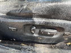 View TOYOTA KLUGER 2007 4 Door Station Wagon Breaking