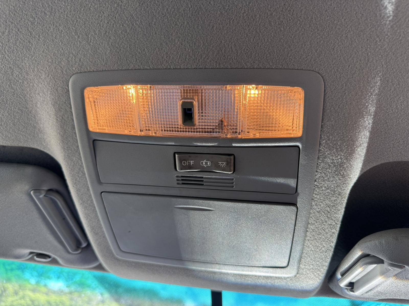 View TOYOTA KLUGER 2007 4 Door Station Wagon Breaking