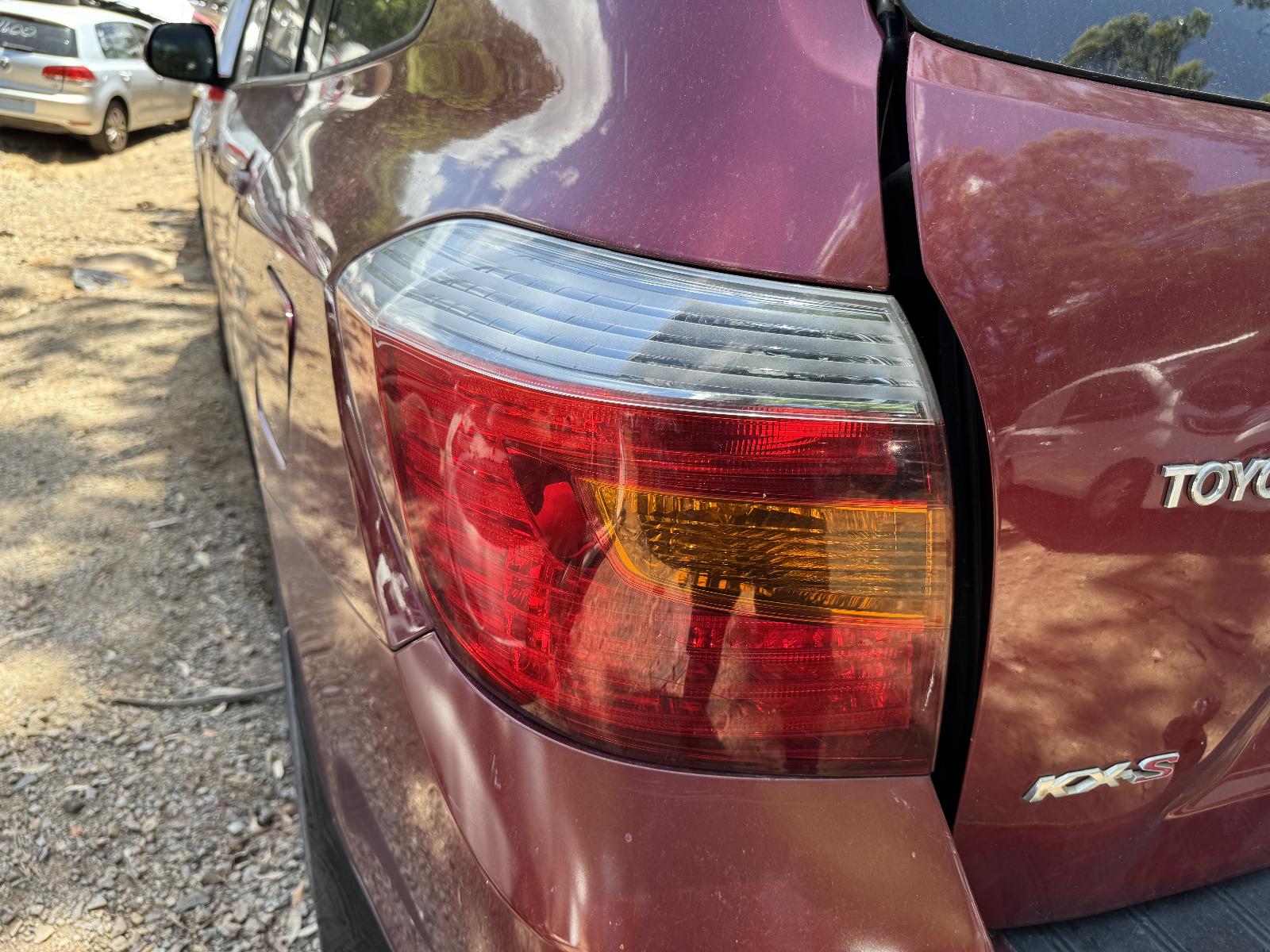 View TOYOTA KLUGER 2007 4 Door Station Wagon Breaking
