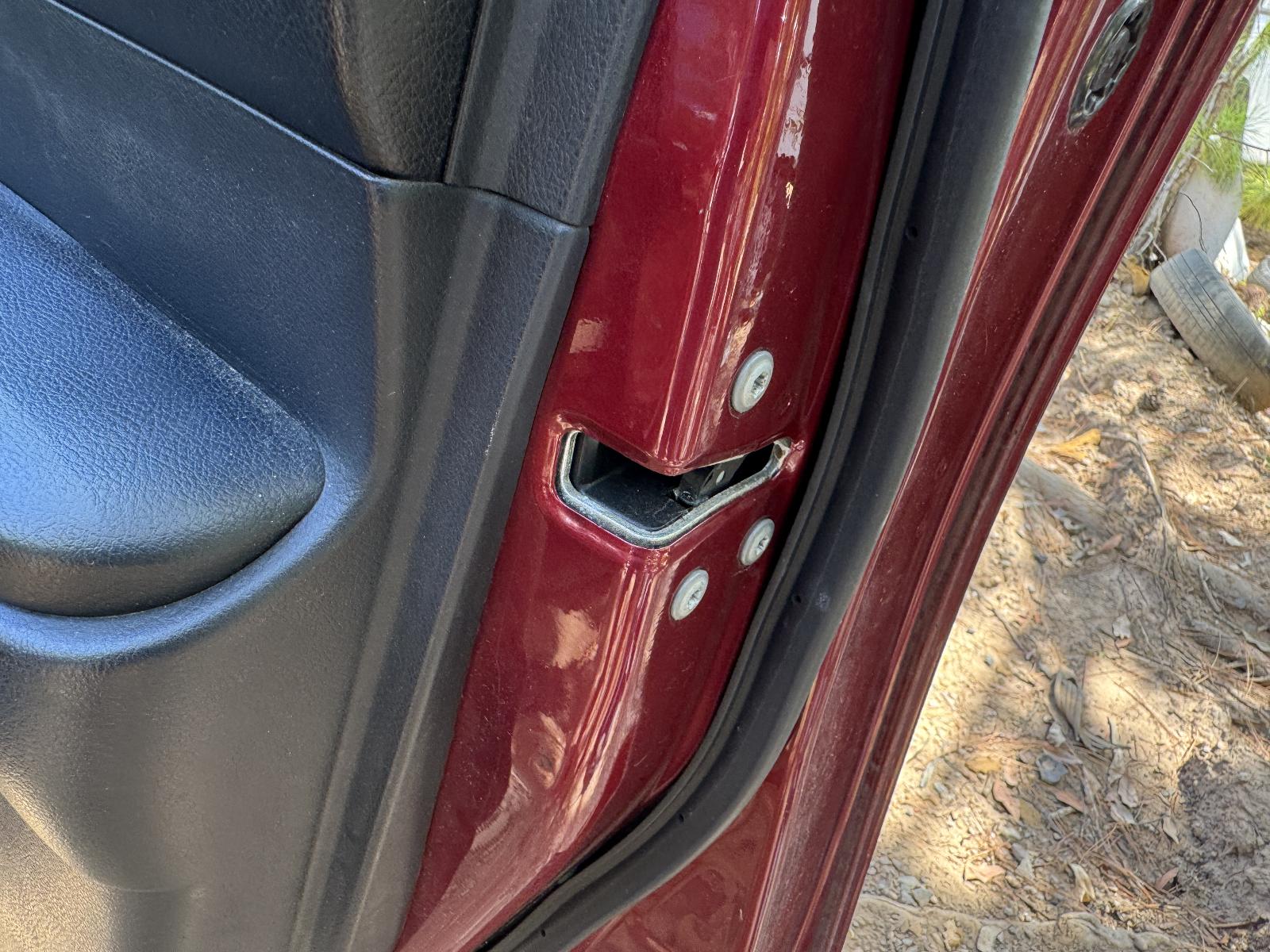 View TOYOTA KLUGER 2007 4 Door Station Wagon Breaking