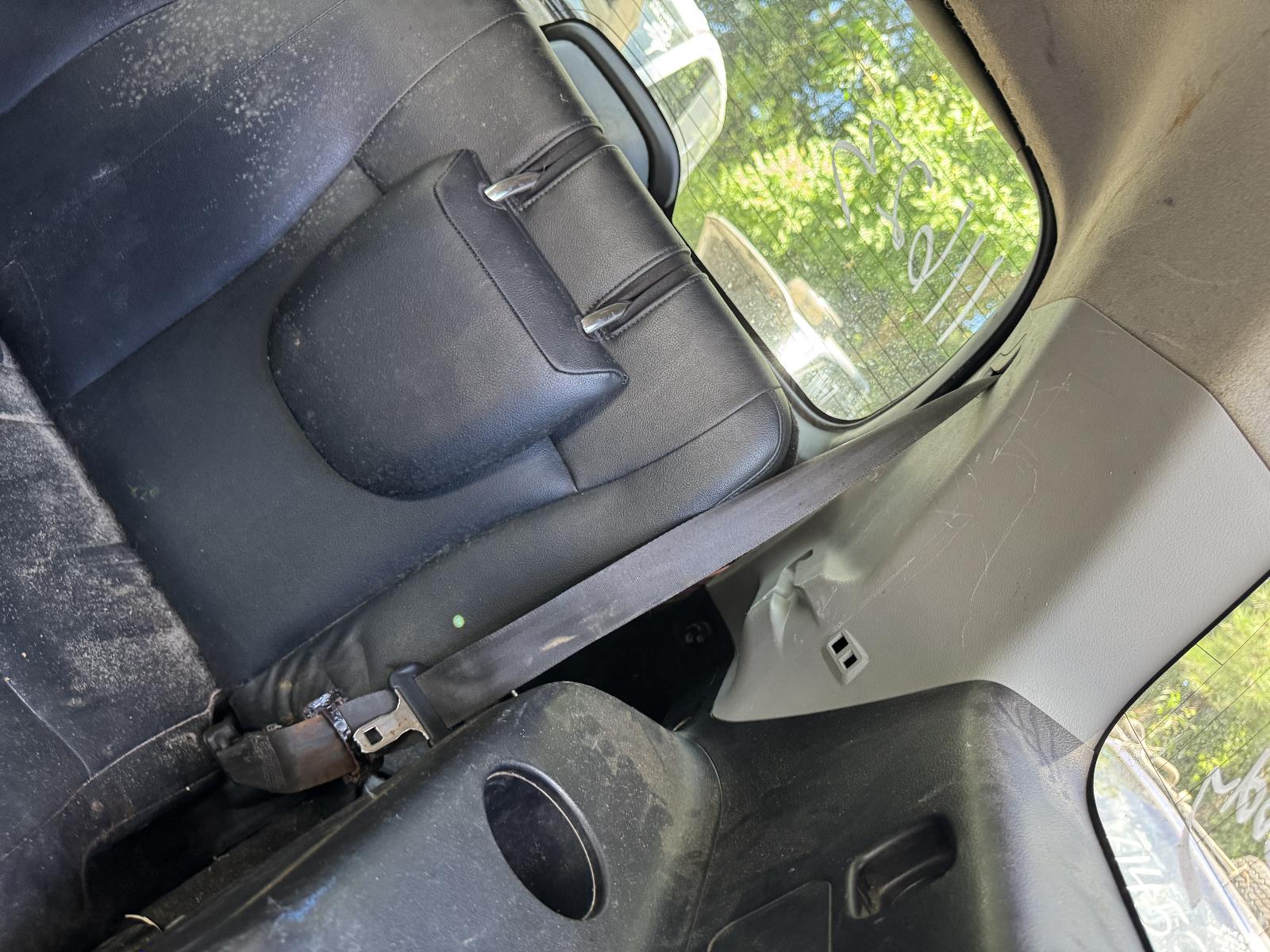 View TOYOTA KLUGER 2007 4 Door Station Wagon Breaking