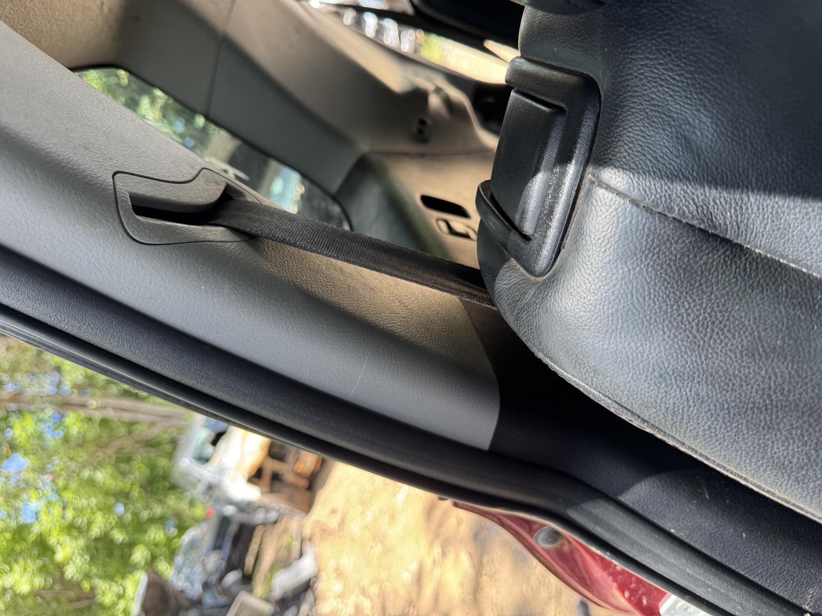 View TOYOTA KLUGER 2007 4 Door Station Wagon Breaking