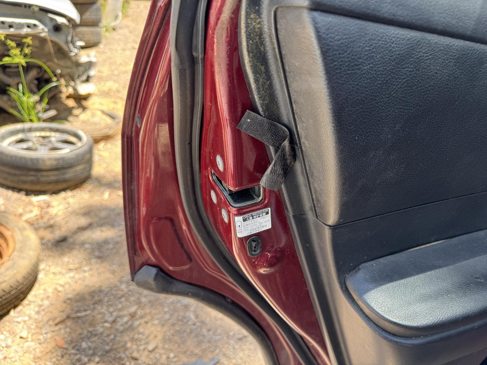 View TOYOTA KLUGER 2007 4 Door Station Wagon Breaking