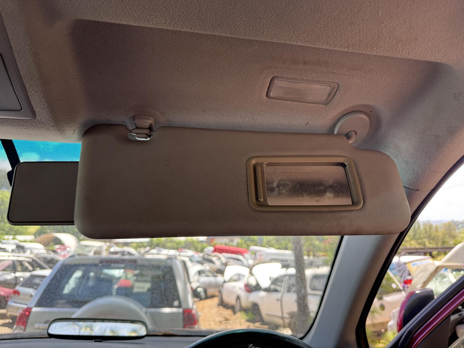 View TOYOTA KLUGER 2007 4 Door Station Wagon Breaking