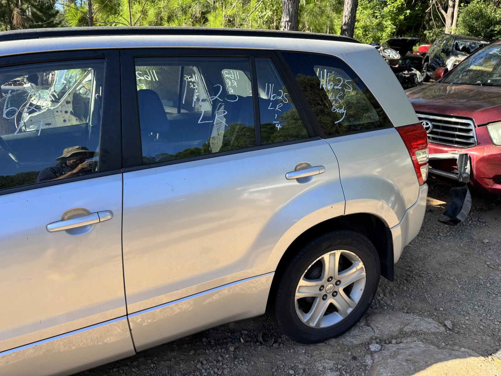 View SUZUKI VITARA 2007 5 Door Station Wagon Breaking