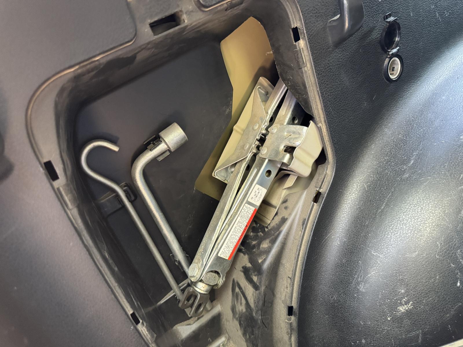 View SUZUKI VITARA 2007 5 Door Station Wagon Breaking