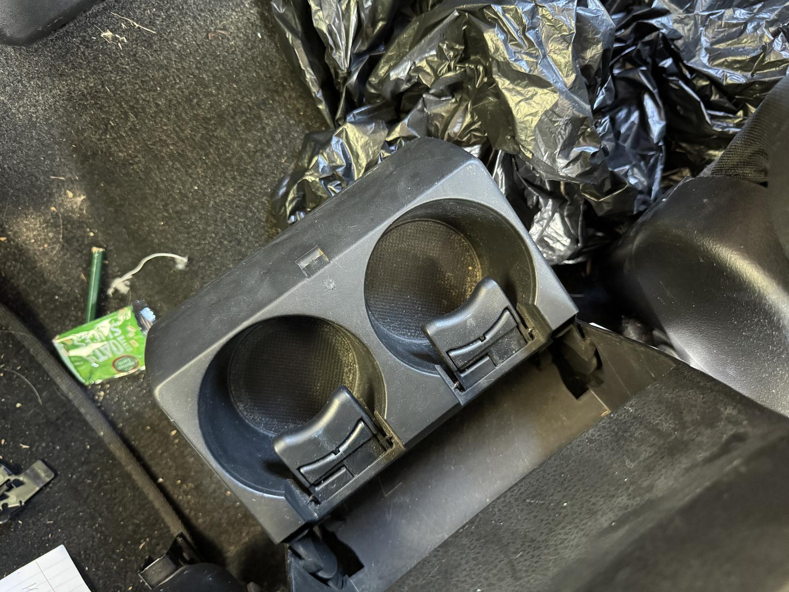 View SUZUKI VITARA 2007 5 Door Station Wagon Breaking