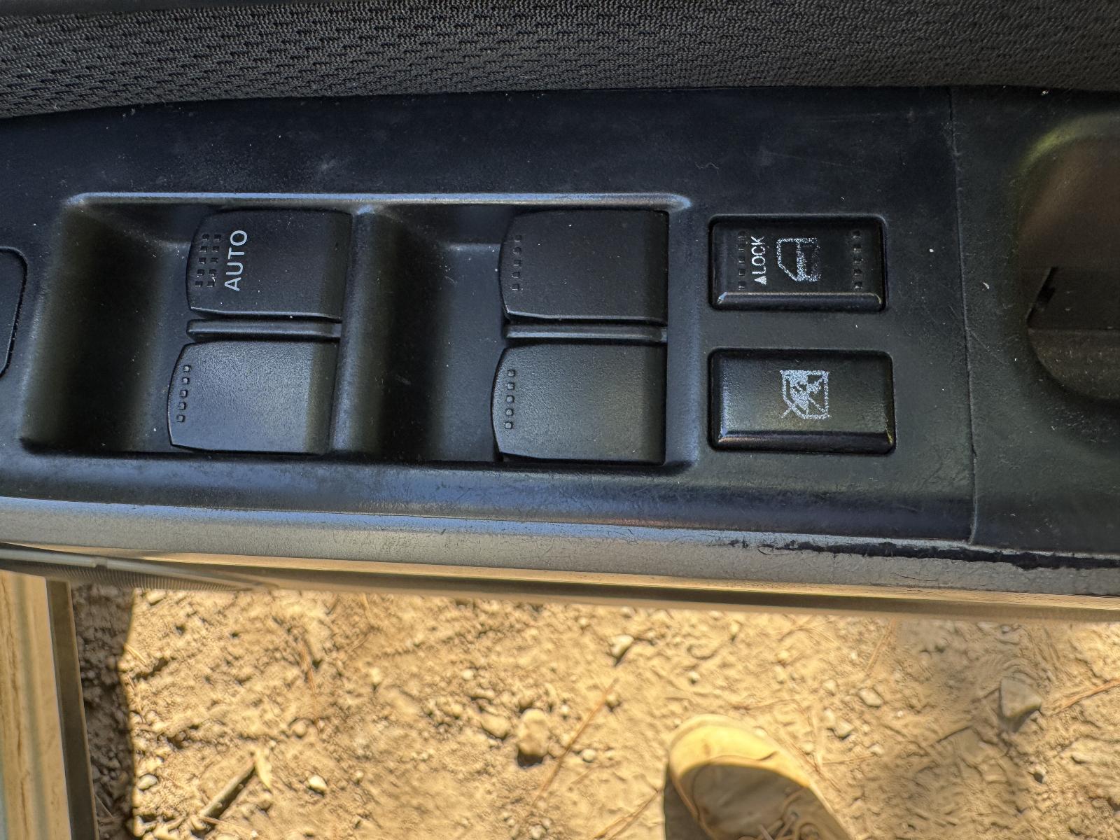 View SUZUKI VITARA 2007 5 Door Station Wagon Breaking