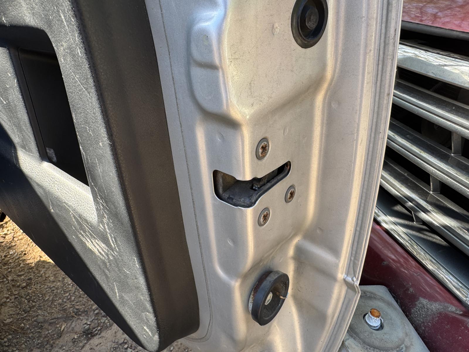 View SUZUKI VITARA 2007 5 Door Station Wagon Breaking