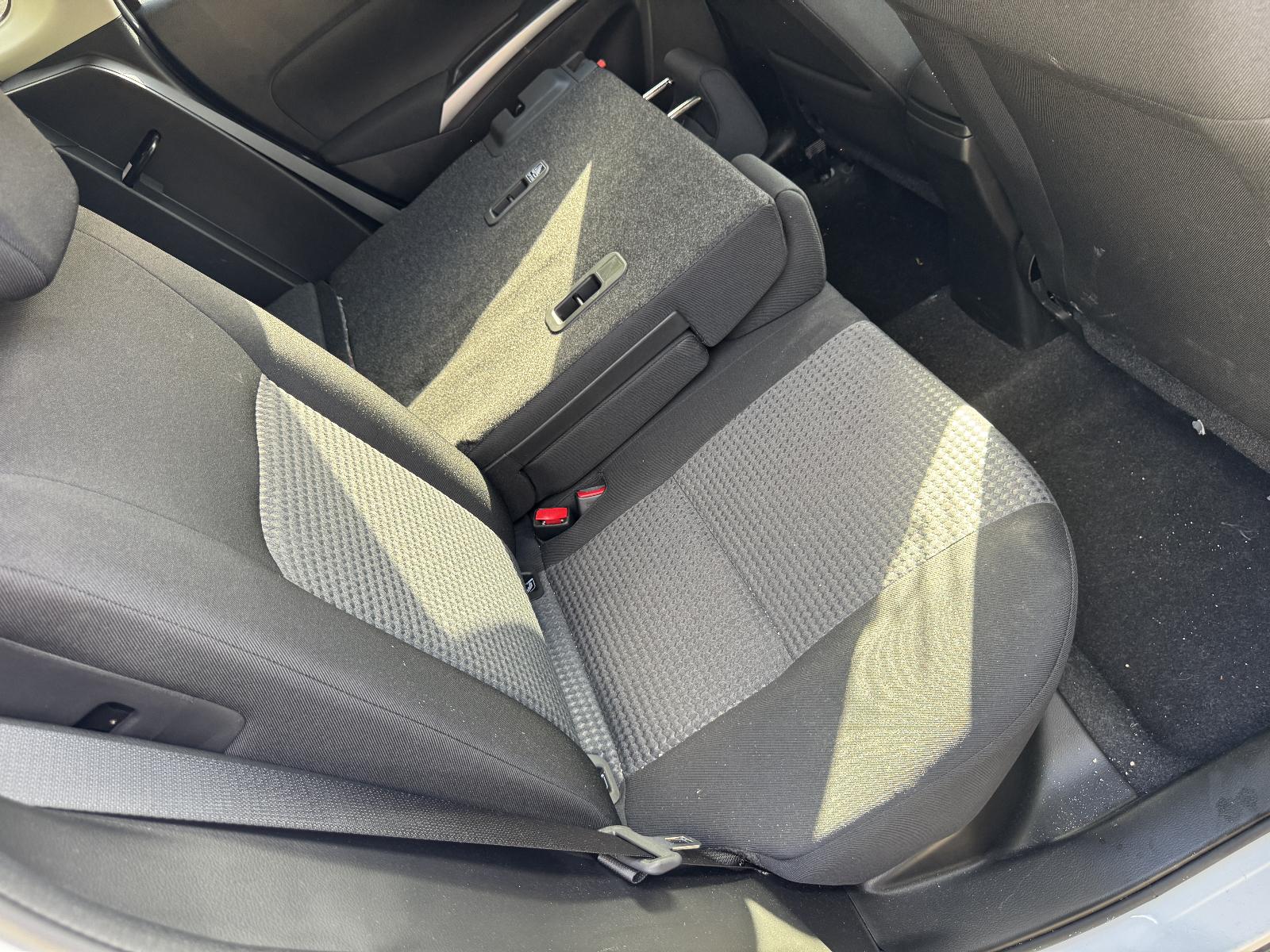 View SUZUKI S-CROSS 2023 5 Door Hatchback Breaking
