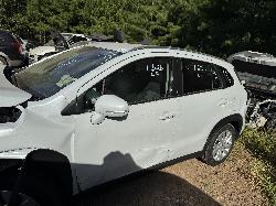 View SUZUKI S-CROSS 2023 5 Door Hatchback Breaking