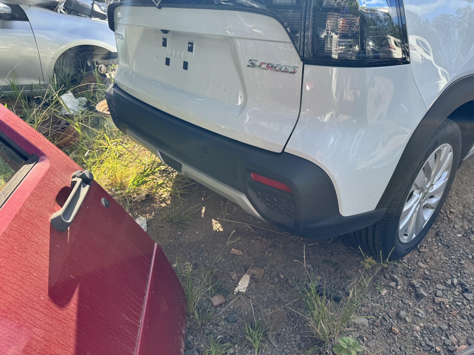 View SUZUKI S-CROSS 2023 5 Door Hatchback Breaking