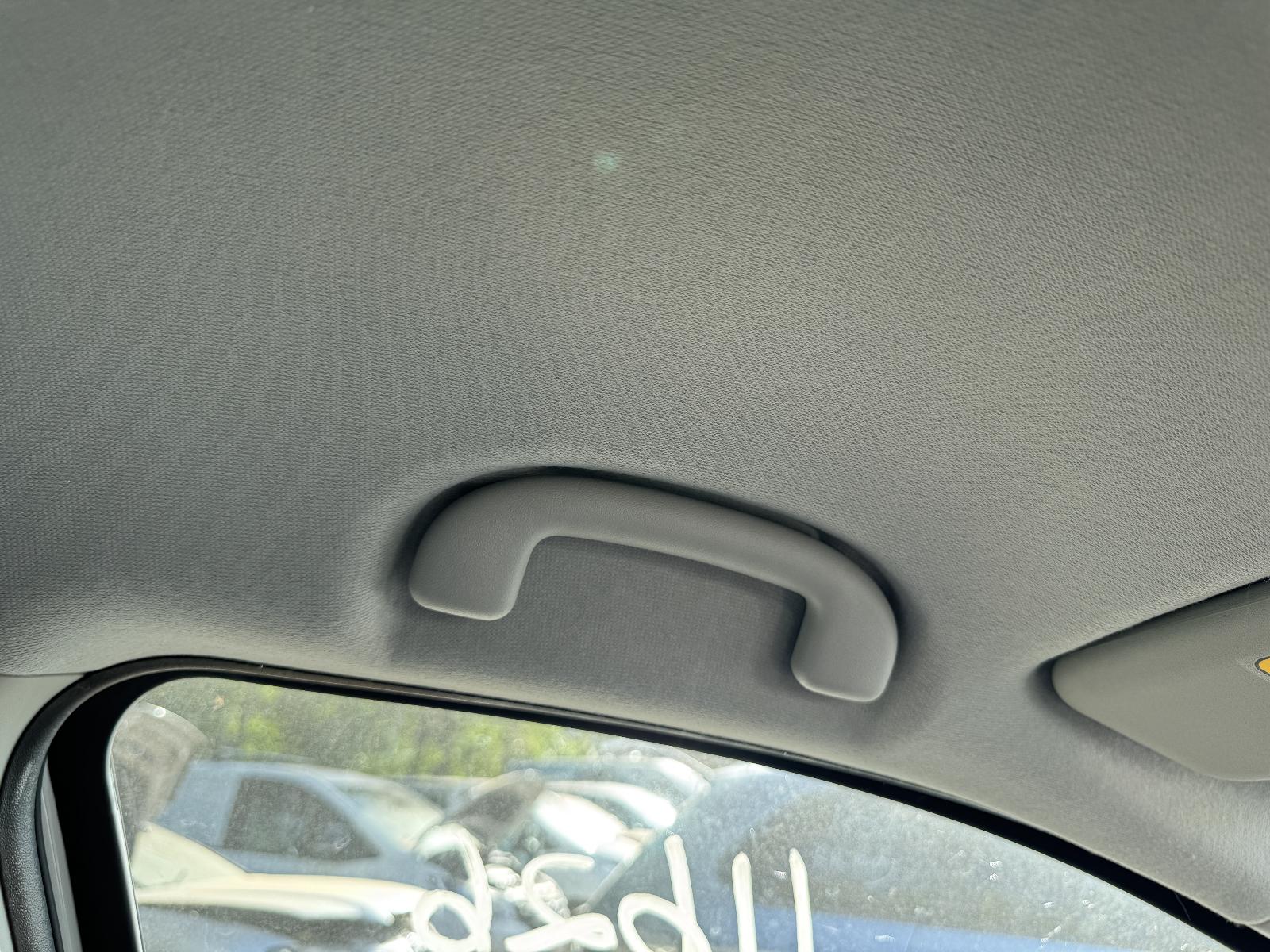 View SUZUKI S-CROSS 2023 5 Door Hatchback Breaking