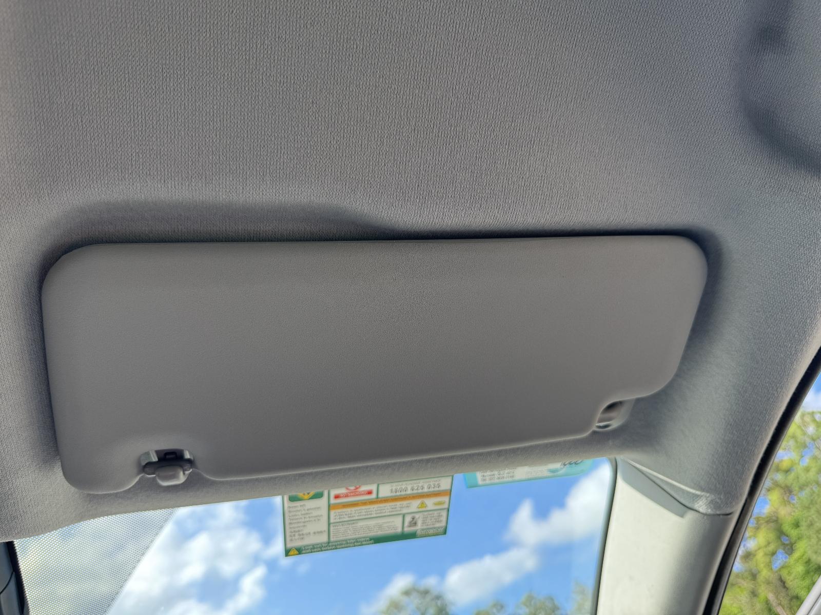 View SUZUKI S-CROSS 2023 5 Door Hatchback Breaking