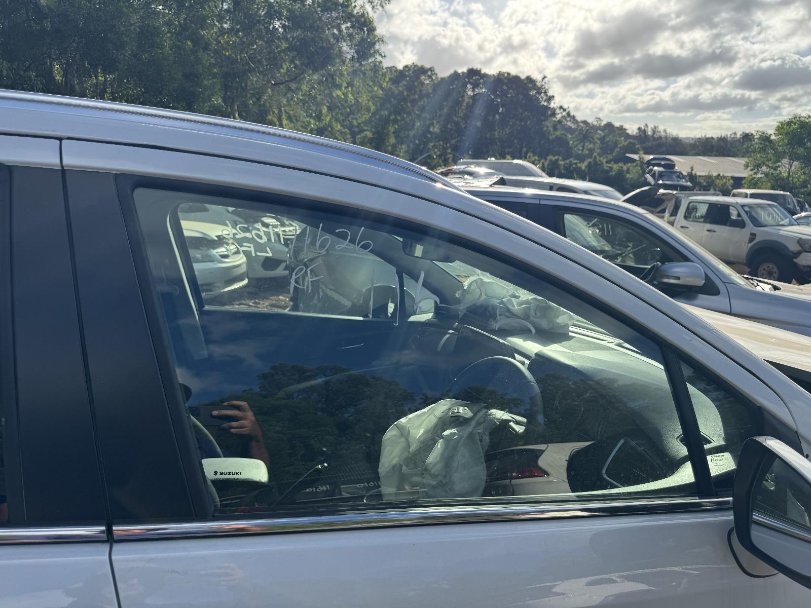 View SUZUKI S-CROSS 2023 5 Door Hatchback Breaking