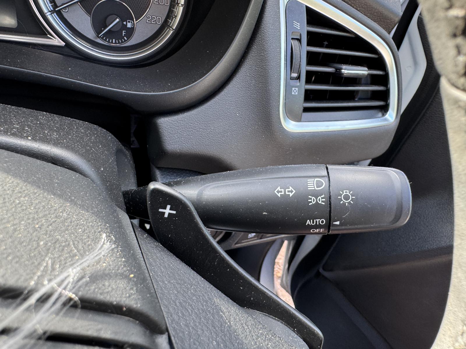 View SUZUKI S-CROSS 2023 5 Door Hatchback Breaking