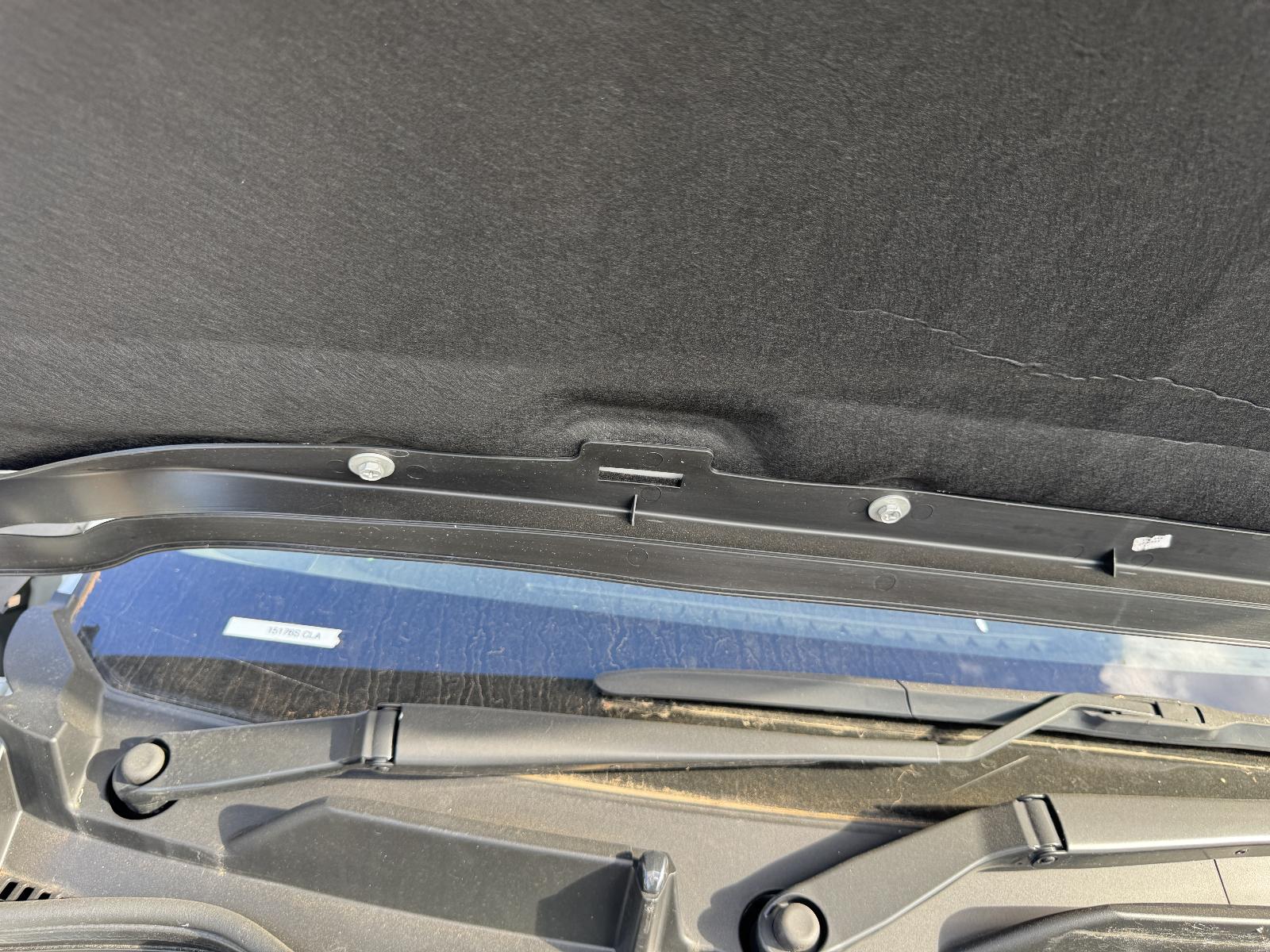 View SUZUKI S-CROSS 2023 5 Door Hatchback Breaking