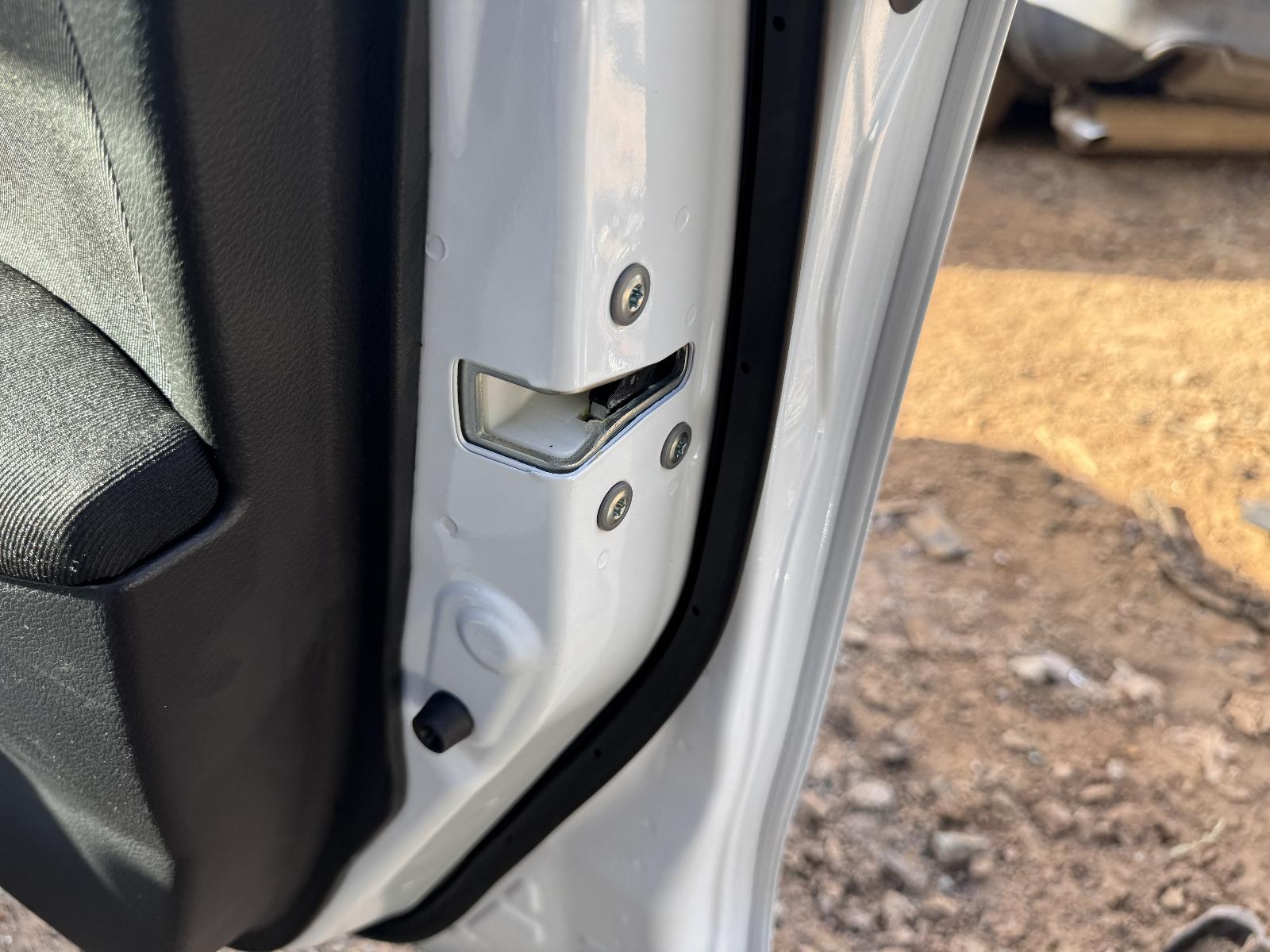 View SUZUKI S-CROSS 2023 5 Door Hatchback Breaking