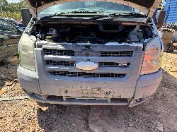 View FORD TRANSIT 2006 2 Door Van Breaking