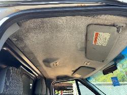 View FORD TRANSIT 2006 2 Door Van Breaking