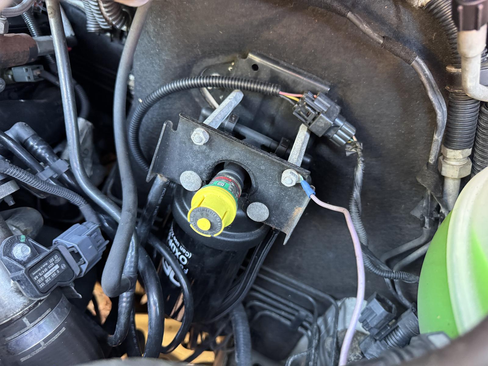 View FORD TRANSIT 2006 2 Door Van Breaking