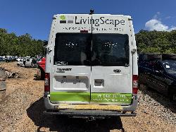 View FORD TRANSIT 2006 2 Door Van Breaking