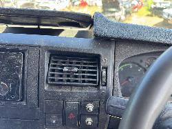 View FORD TRANSIT 2006 2 Door Van Breaking