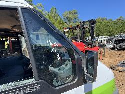 View FORD TRANSIT 2006 2 Door Van Breaking